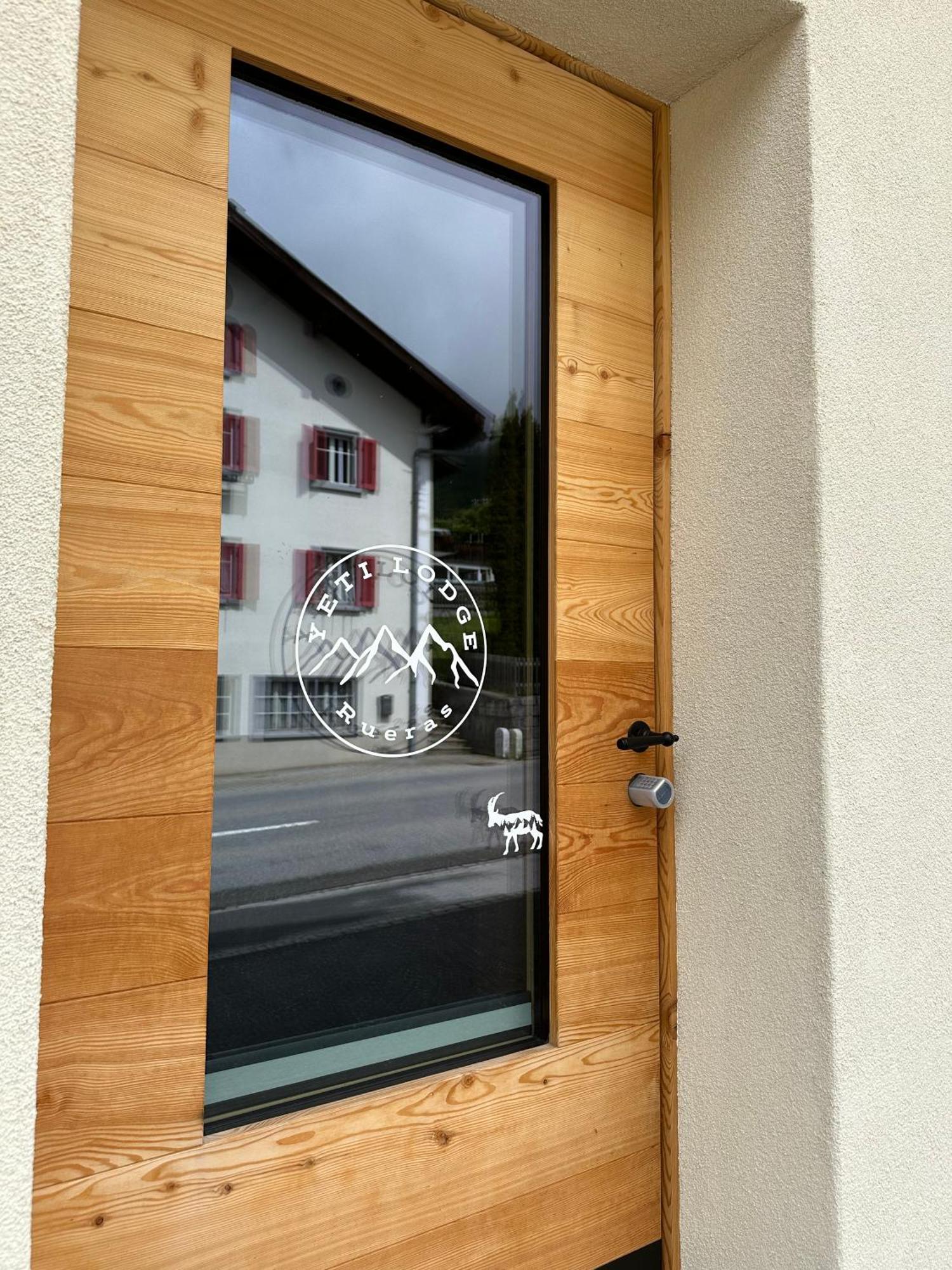 Yeti Lodge Sedrun Exterior foto